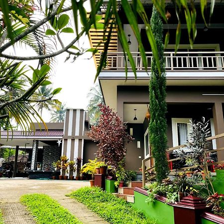 Linn View Home Stay 무나르 외부 사진