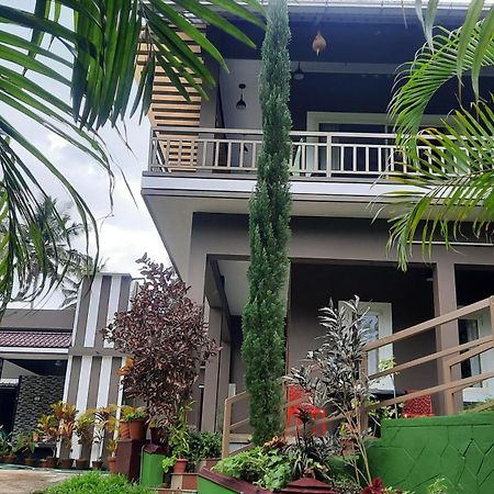 Linn View Home Stay 무나르 객실 사진